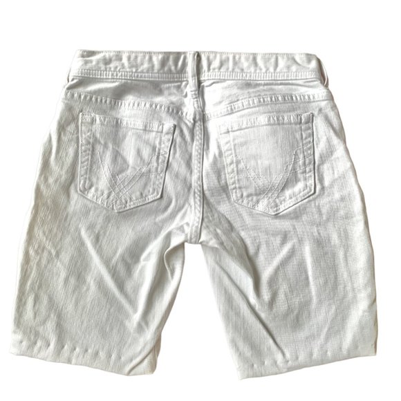 GAP Low Rise Flare Jean Shorts - Picture 2 of 2